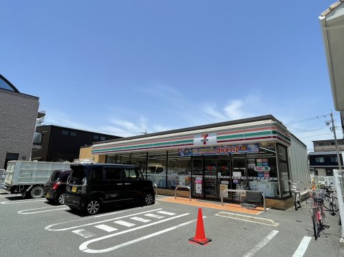 コンビニ　セブンイレブン 名古屋井深町店（コンビニ）まで332m