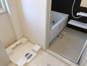 その他設備　室内洗濯機置き場。