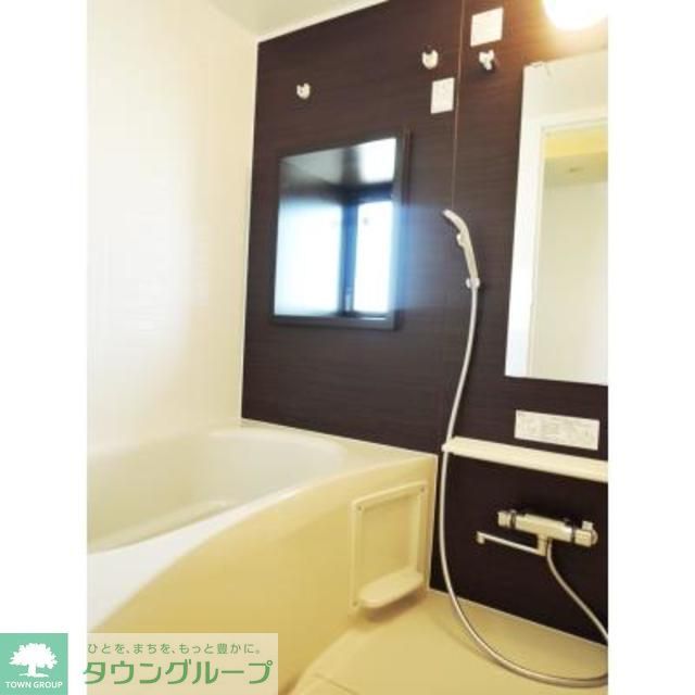 バス・シャワールーム　※写真は同タイプ住戸です。