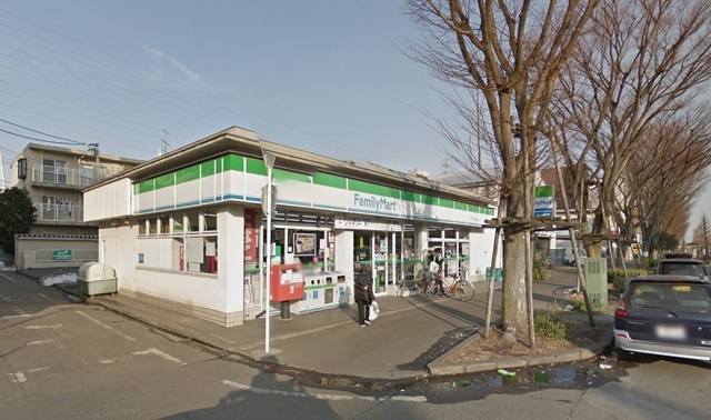コンビニ　ファミリーマートさがみ夢大通り店（コンビニ）まで689m