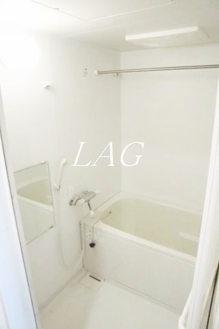 バス・シャワールーム　お風呂です。