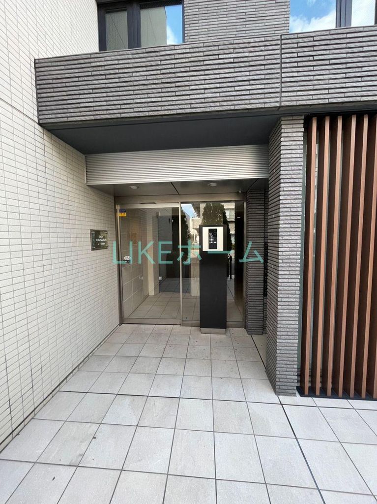 エントランス　エントランス