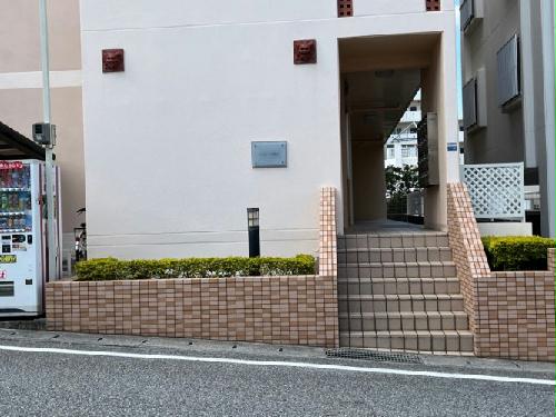 エントランス　現状と異なる場合には、現状を優先致します。