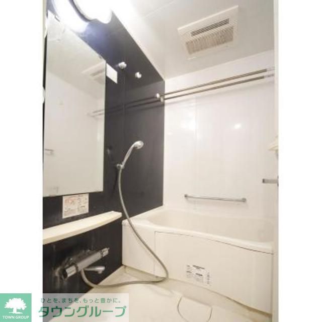 バス・シャワールーム　※写真は同タイプ住戸です。