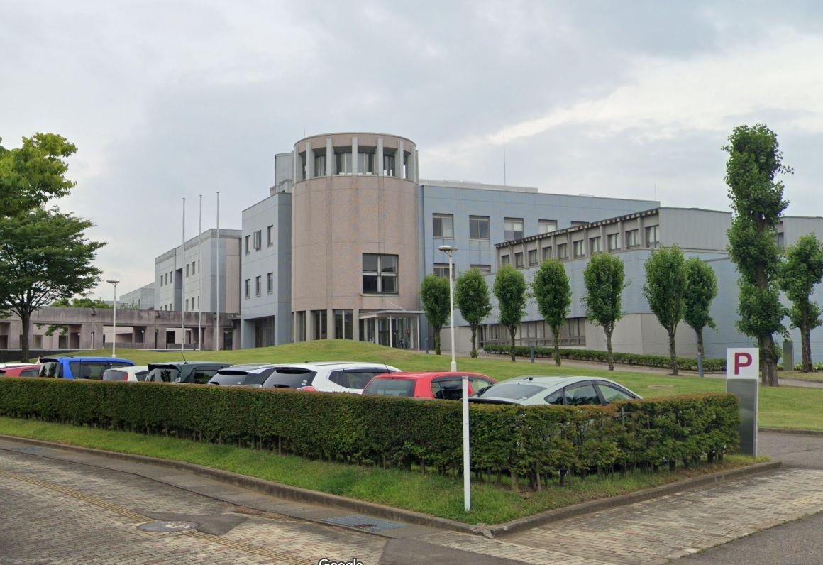 大学・短大　新潟県立看護大学（大学・短大）まで1555m