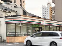 コンビニ　セブンイレブン 名古屋港区七番町店（コンビニ）まで244m