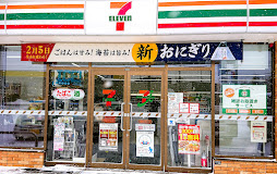 コンビニ　セブンイレブン札幌前田2条10丁目店（コンビニ）まで654m