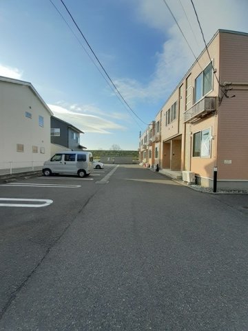 駐車場　駐車スペースもあります