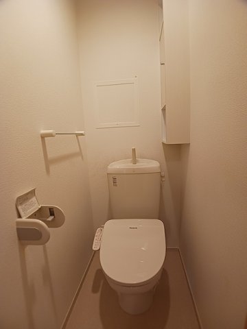 トイレ　シンプルで使いやすいトイレです