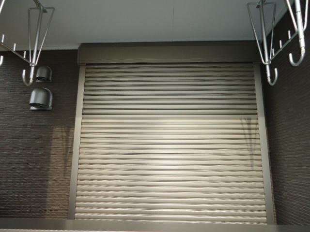その他　シャッター