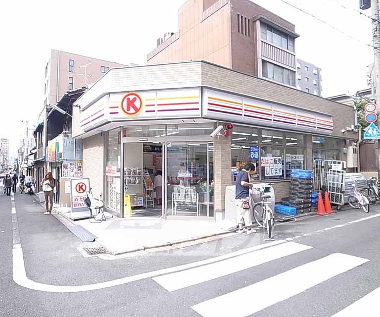 コンビニ　サークルＫ　三条新町店（コンビニ）まで105m