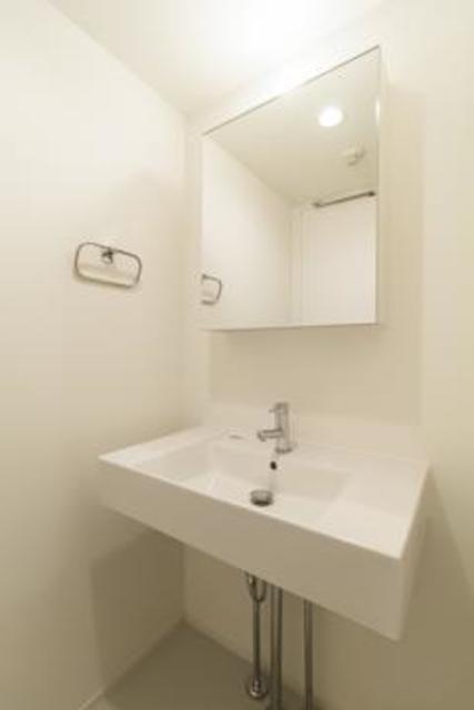 洗面設備　※写真は同タイプ住戸です。
