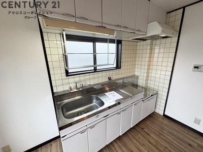 キッチン　壁付けキッチンでスペースを有効活用できます！