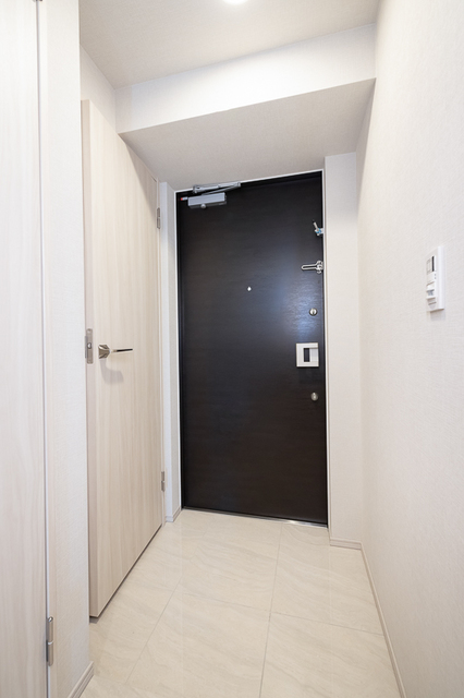 玄関　※写真は同タイプ住戸です。