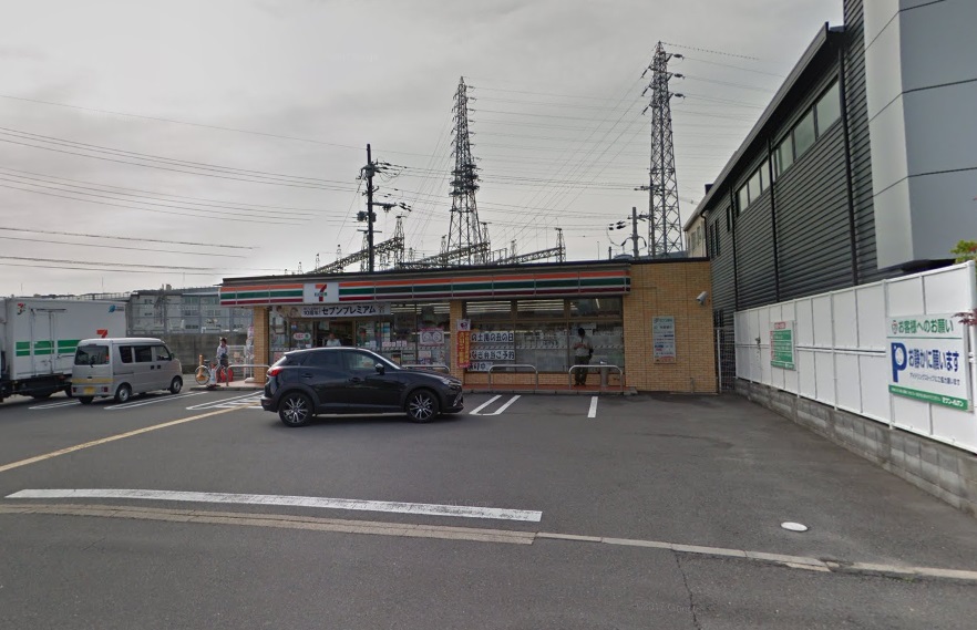 コンビニ　セブンイレブン 京都上鳥羽南鉾立町店（コンビニ）まで371m