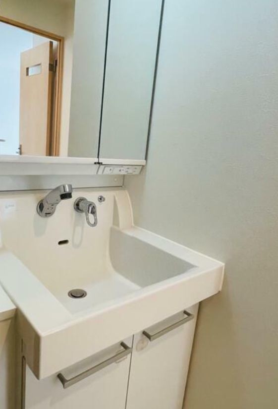 洗面設備　※同仕様写真