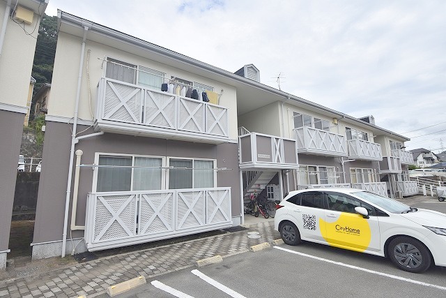 フレグランス中井 B棟の外観写真