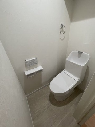 地下鉄七隈線 金山駅 徒歩14分 2階建 新築のトイレ写真