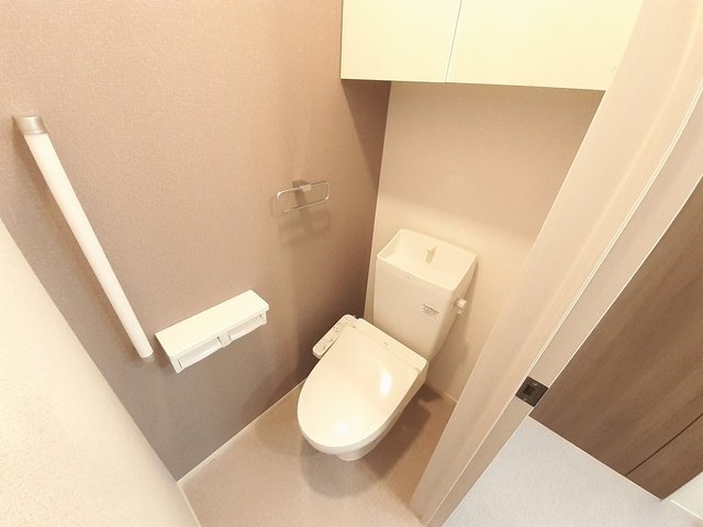 トイレ　ゆったりとした空間のトイレです