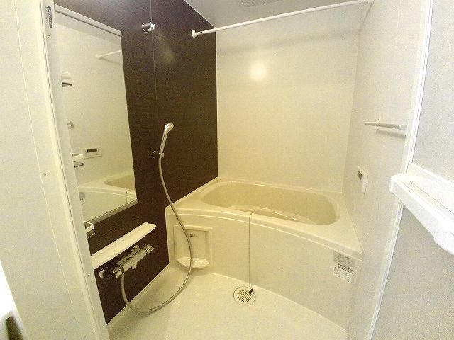 プログレス F I番館の風呂写真