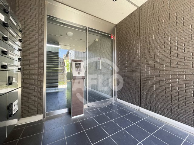 エントランス　サンジェルマン市岡　エントランス