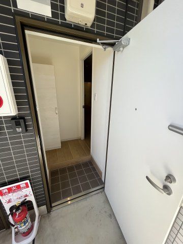 ソリス緑が丘の玄関写真