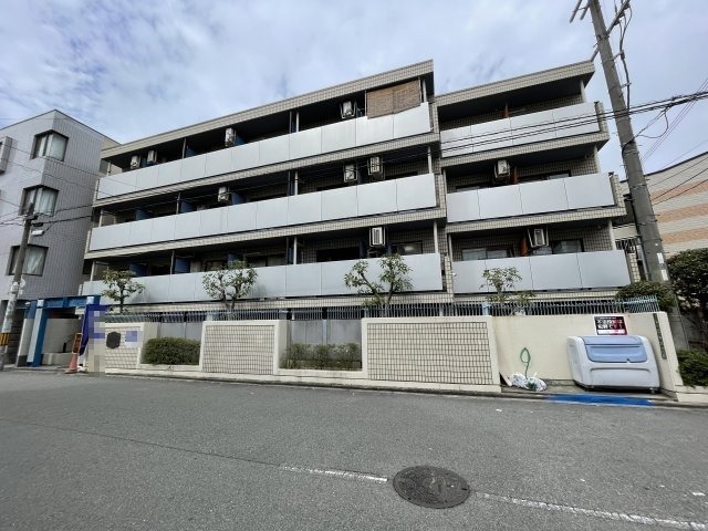 建物外観　外観は落ち着いています