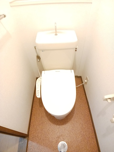 トイレ　トイレもきれいです