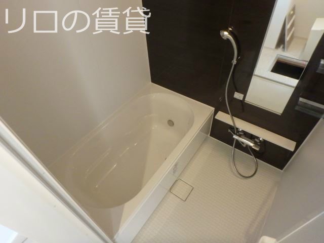 バス・シャワールーム　同型タイプ写真（実際は現況を優先します）