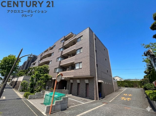 建物外観　オートロック・防犯カメラ付きで安心です！