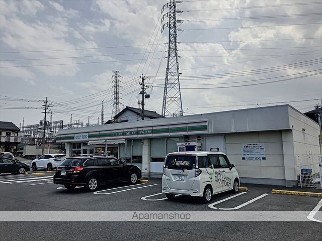 コンビニ　ローソンストア１００大府江端町店（コンビニ）まで290m
