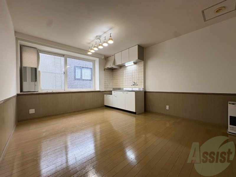 居室・リビング　広くてキレイなお部屋が広がっていて、充実した生活が送れそう。