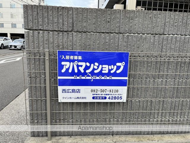 コンビニ　ローソン（コンビニ）まで1628m