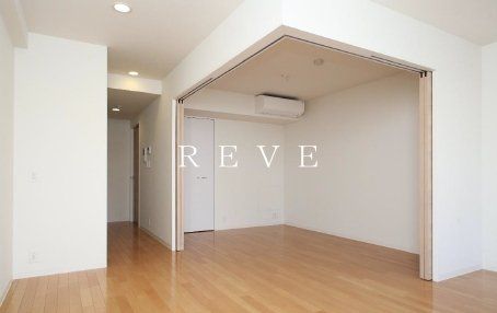 ファインクレスト入谷の居間写真