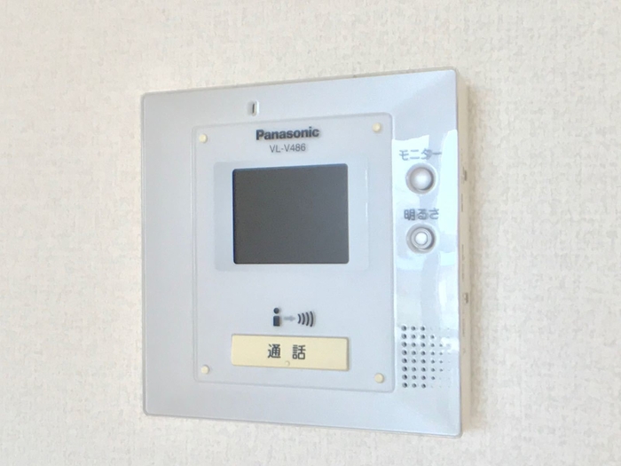 セキュリティ　TVインターホンです！来た人の顔が分かって安心ですね◎