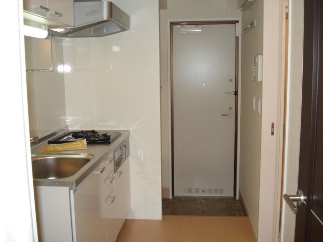 玄関　★★同物件別号室参考写真★★