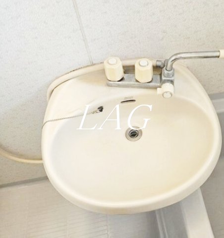 洗面設備　洗面台です。