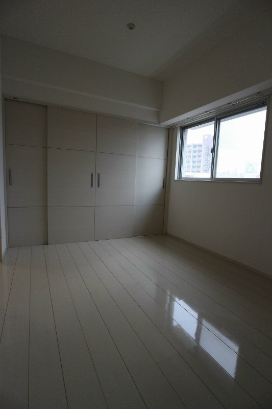 その他部屋・スペース　角部屋ならではの窓
