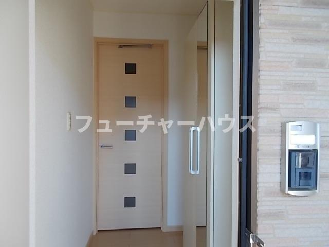 玄関　シンプルで使いやすい玄関です