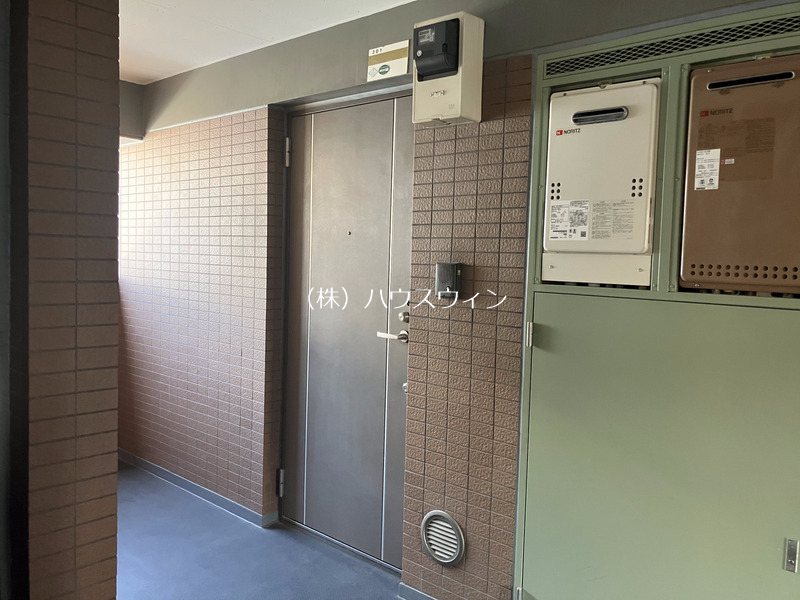 東武伊勢崎線 草加駅 徒歩3分 10階建 築27年のトイレ写真