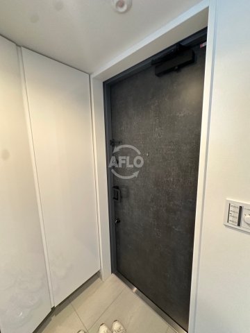 玄関　ジオタワー新町　玄関