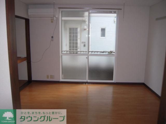 イートンハウスCの居間写真