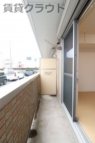 バルコニー　洗濯物もたくさん干せそうなバルコニーです！