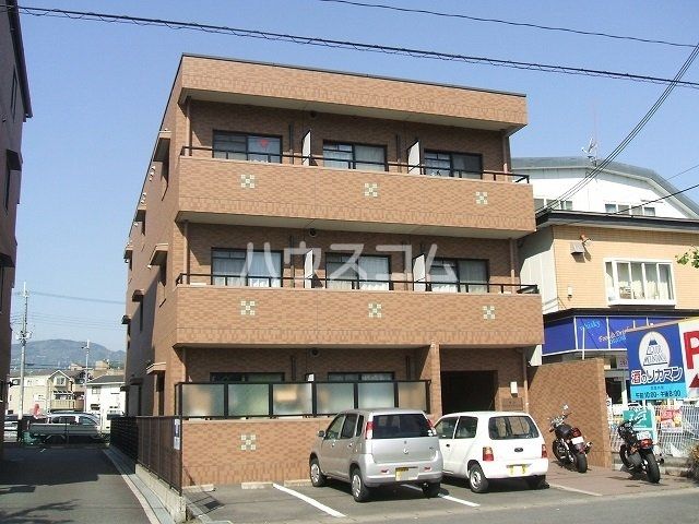 京都市西京区桂上野南町のマンションの建物外観