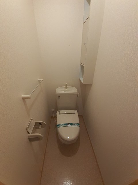 【アミカーレＢのトイレ】