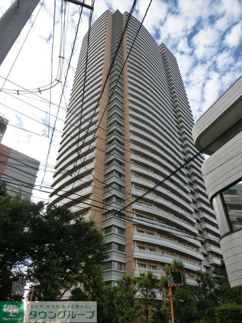 【河田町ガーデン１の建物外観】