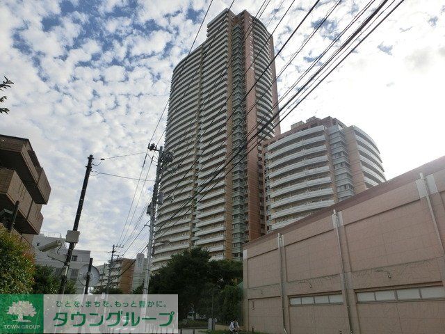 【河田町ガーデン１の建物外観】