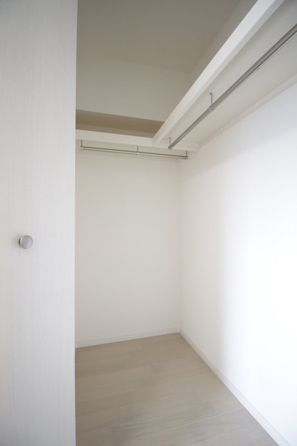 収納　ウォークインクローゼット