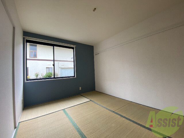 その他部屋・スペース　こちらのお部屋は落ち着いていてお昼寝にピッタリですね。