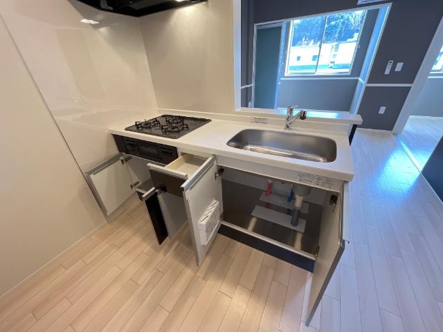 キッチン　キッチン（イメージ）